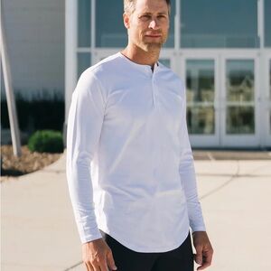 Zyia Men’s Long Sleeve White Henley